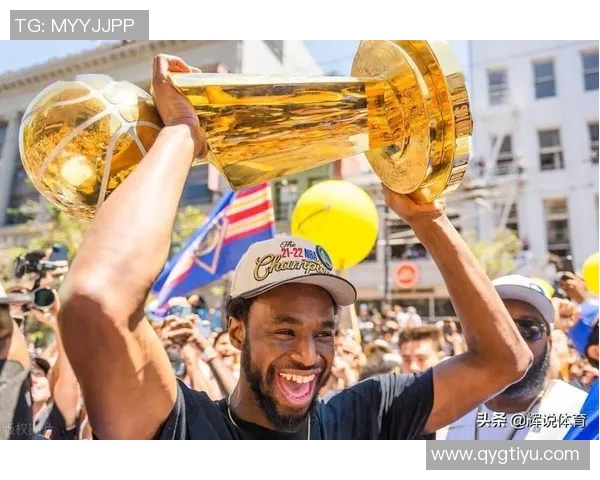 维金斯盛赞鲍威尔为今夏最佳引援称其为顶尖领袖展现非凡实力